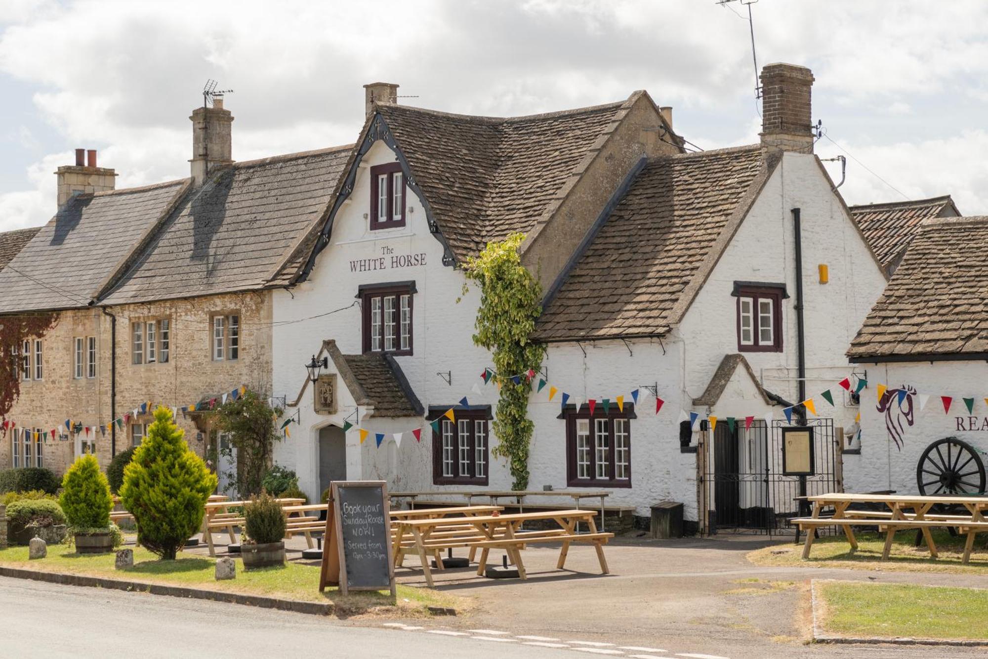 Shooters Cottage Biddlestone ภายนอก รูปภาพ